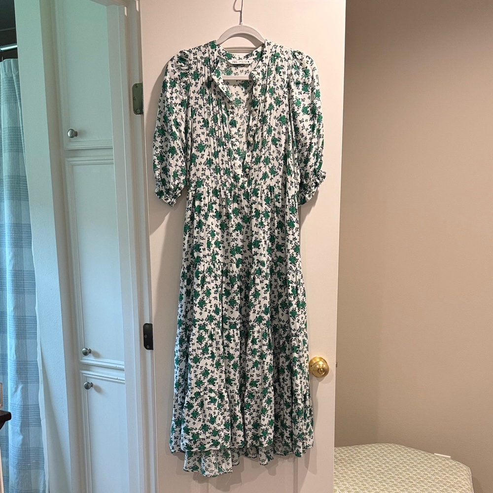 Zara Floral Green and White Dress